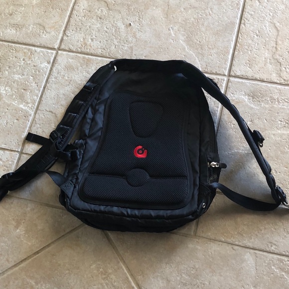 Graves Backpack - Picture 2 of 2